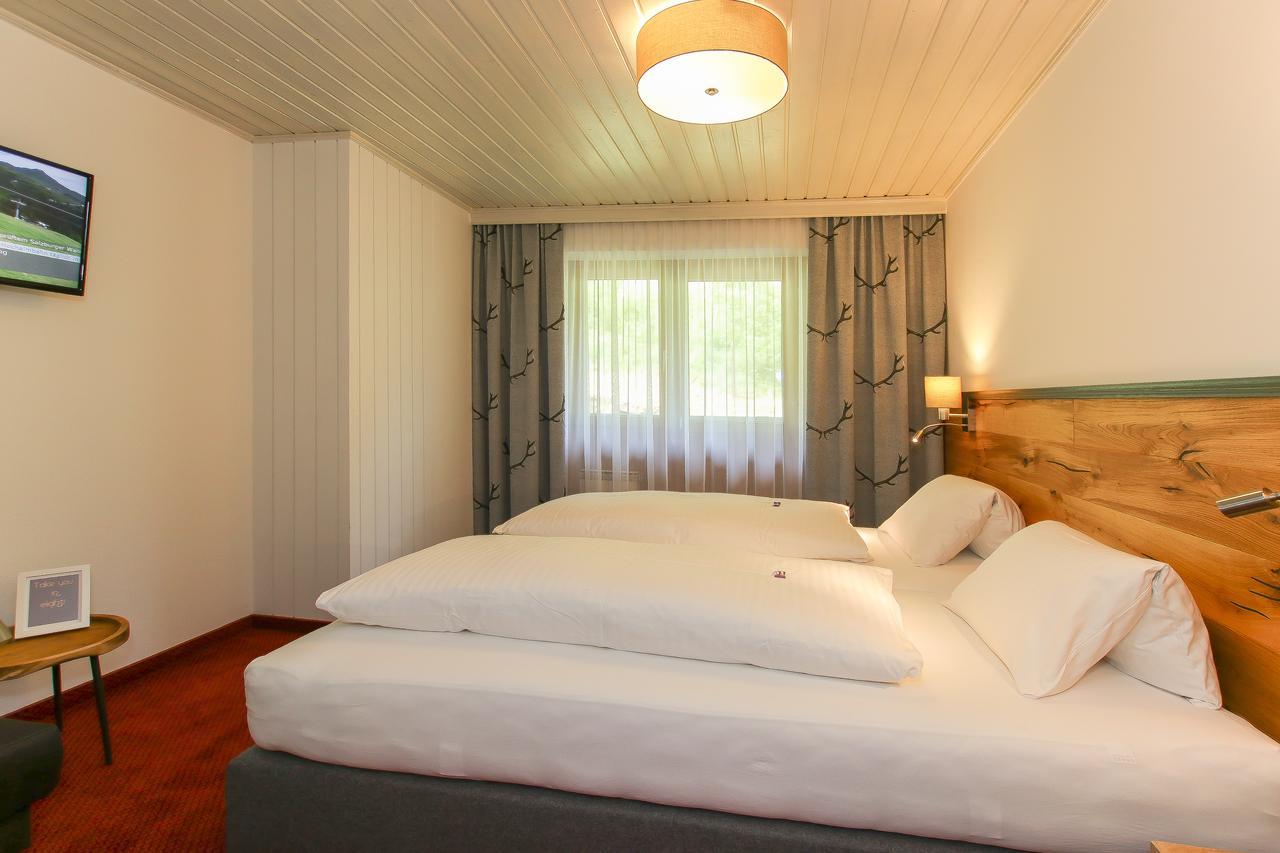 Gasthof Baerenwirt Hotel Fusch an der Großglocknerstraße Kültér fotó